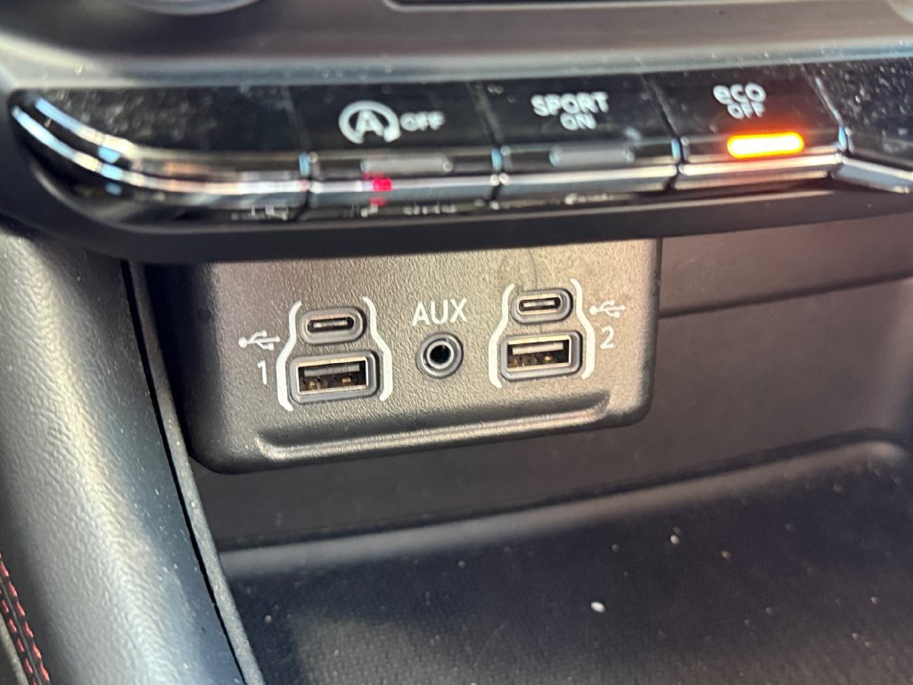 Used 2024 Dodge Durango GT AWD/4WD image 36