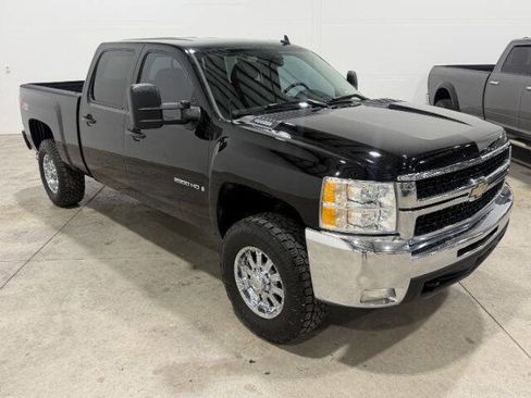 Used 2008 Chevrolet Silverado 2500 LTZ w/ Suspension Package, Off-Road image 6