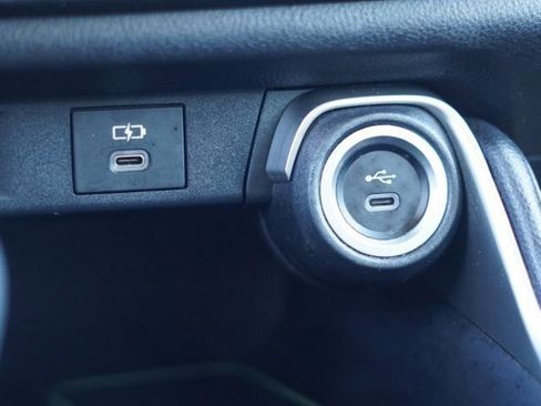 Used 2024 Toyota Grand Highlander Limited image 29