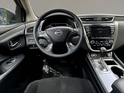 Used 2023 Nissan Murano S AWD/4WD image 8