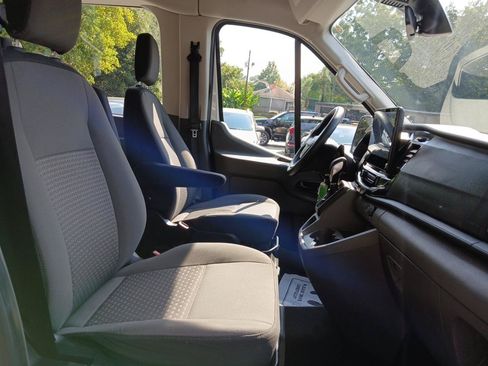 Used 2023 Ford Transit 350 XLT RWD image 16