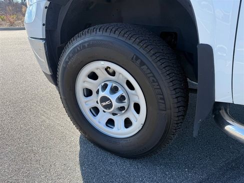 Used 2012 GMC Sierra 2500 W/T image 9