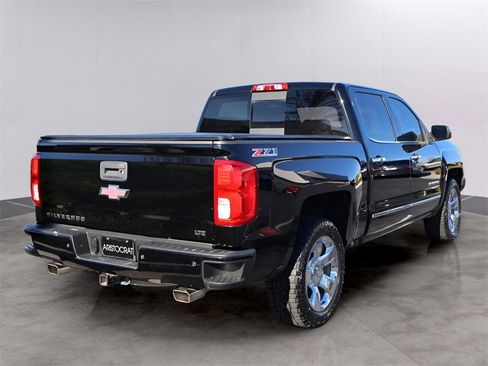 Used 2017 Chevrolet Silverado 1500 LTZ Z71 w/ LTZ Plus Package image 5