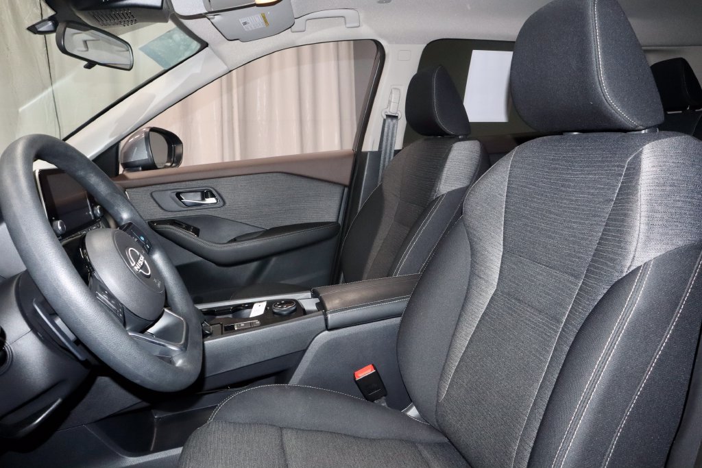 Certified 2023 Nissan Rogue SV AWD/4WD image 25