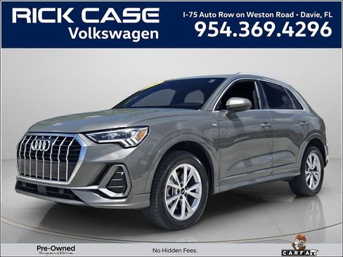 Used 2023 Audi Q3 2.0T Premium w/ Convenience Package AWD/4WD image 1