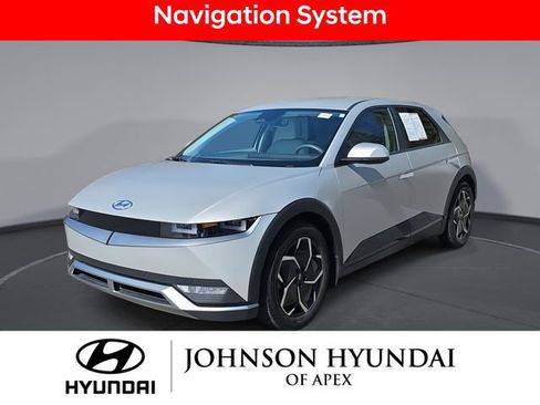 Used 2023 Hyundai Ioniq 5 SEL image 1