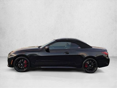 Certified 2023 BMW 440i xDrive Convertible w/ Shadowloine Package image 9