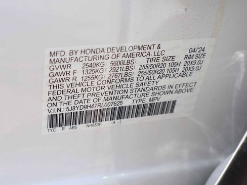 Certified 2024 Acura MDX FWD w/ Technology Package image 21