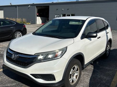 Used 2016 Honda CR-V LX image 2