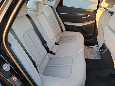 Certified 2023 Hyundai Sonata SEL w/ Convenience Package image 22