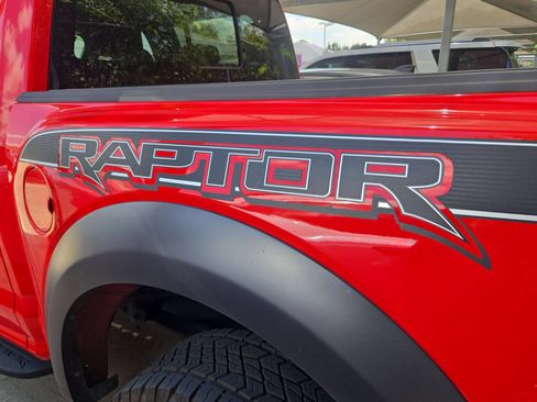 Used 2019 Ford F150 Raptor w/ Equipment Group 802A Luxury AWD/4WD image 6