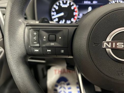 Used 2023 Nissan Rogue S AWD/4WD image 24