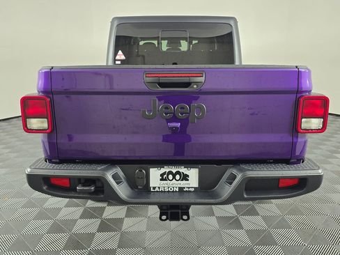 New 2026 Jeep Gladiator Sport image 5