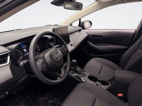 Used 2024 Toyota Corolla LE image 10