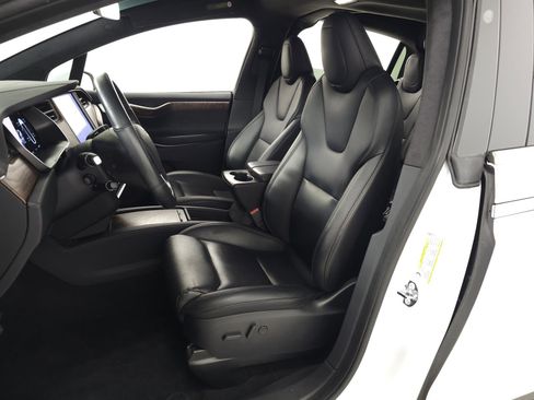 Used 2020 Tesla Model X Long Range image 13