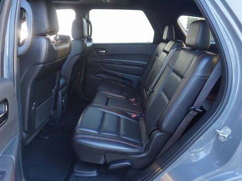 Used 2024 Dodge Durango GT image 11