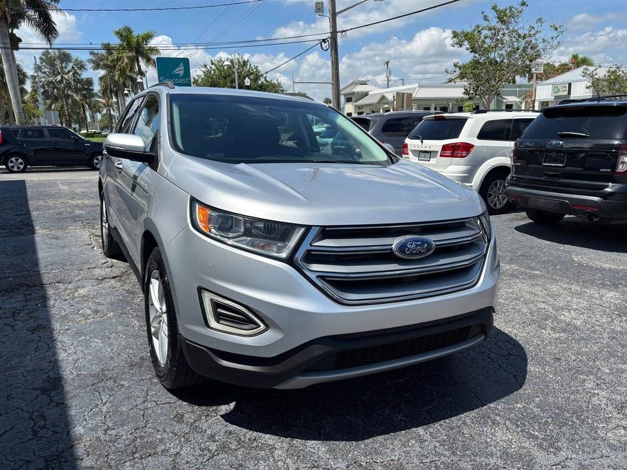 Used 2017 Ford Edge SEL w/ Cargo Accessory Package FWD image 7