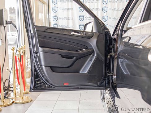 Used 2015 Mercedes-Benz ML 350 SUV image 31