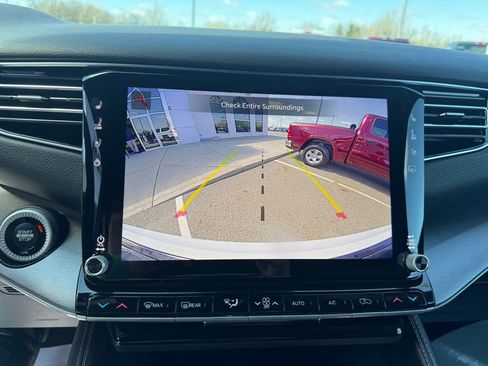 New 2026 Jeep Grand Wagoneer L Limited AWD/4WD image 18