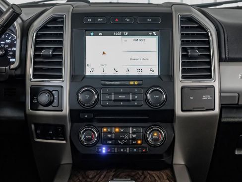 Used 2018 Ford F250 Lariat w/ Chrome Package AWD/4WD image 26