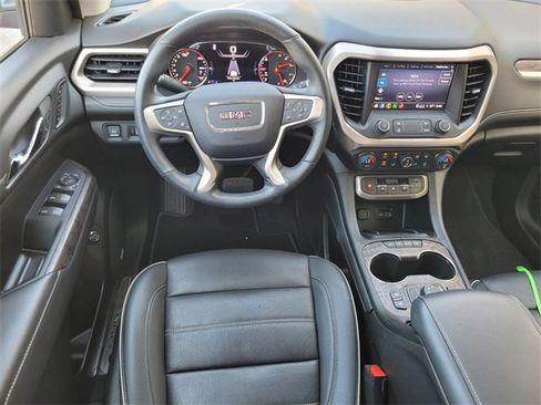 Used 2023 GMC Acadia Denali image 8