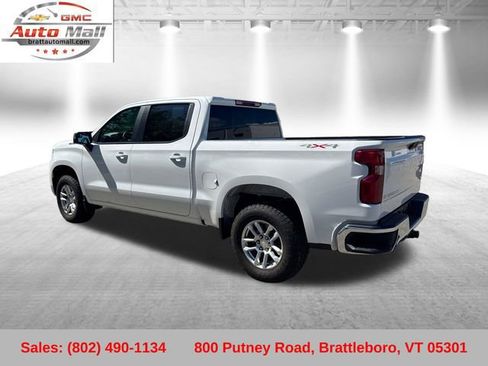 Used 2025 Chevrolet Silverado 1500 LT AWD/4WD image 3