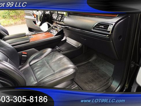 Used 2018 Lincoln Navigator L Reserve w/ Technology Package AWD/4WD image 39