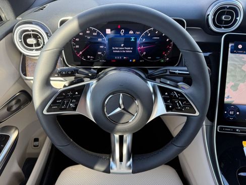 New 2026 Mercedes-Benz GLC 300 4MATIC image 17