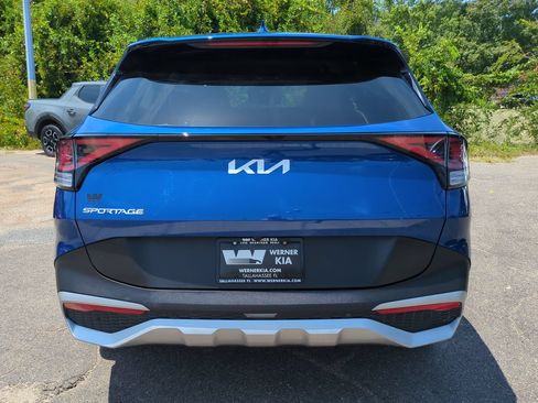Certified 2024 Kia Sportage EX FWD image 6