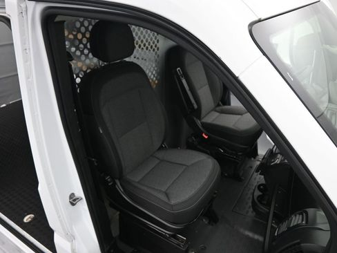 Used 2023 RAM ProMaster 2500 image 19