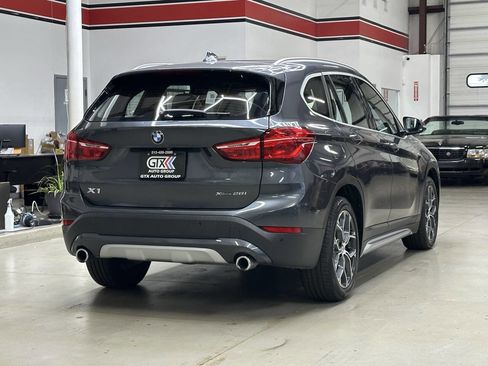 Used 2021 BMW X1 xDrive28i w/ Convenience Package image 2