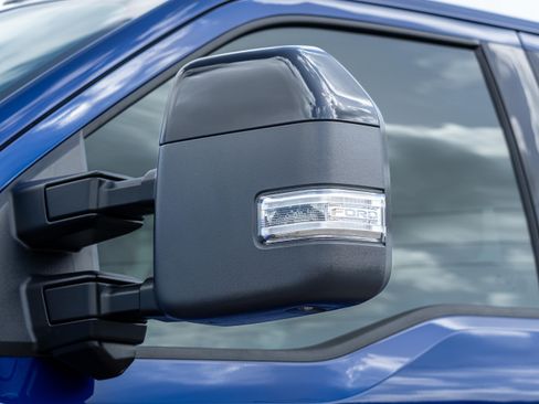 New 2026 Ford F250 Platinum AWD/4WD image 14