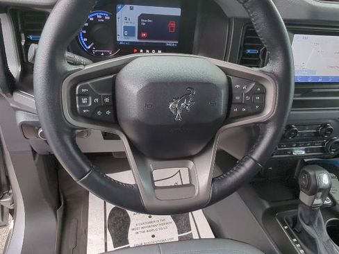 Used 2023 Ford Bronco Black Diamond AWD/4WD image 21