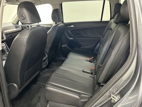 Certified 2022 Volkswagen Tiguan SE AWD/4WD image 19