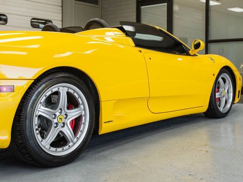 Used 2001 Ferrari 360 Spider image 63
