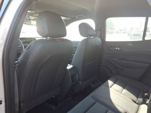 New 2026 Chevrolet Trax RS image 8