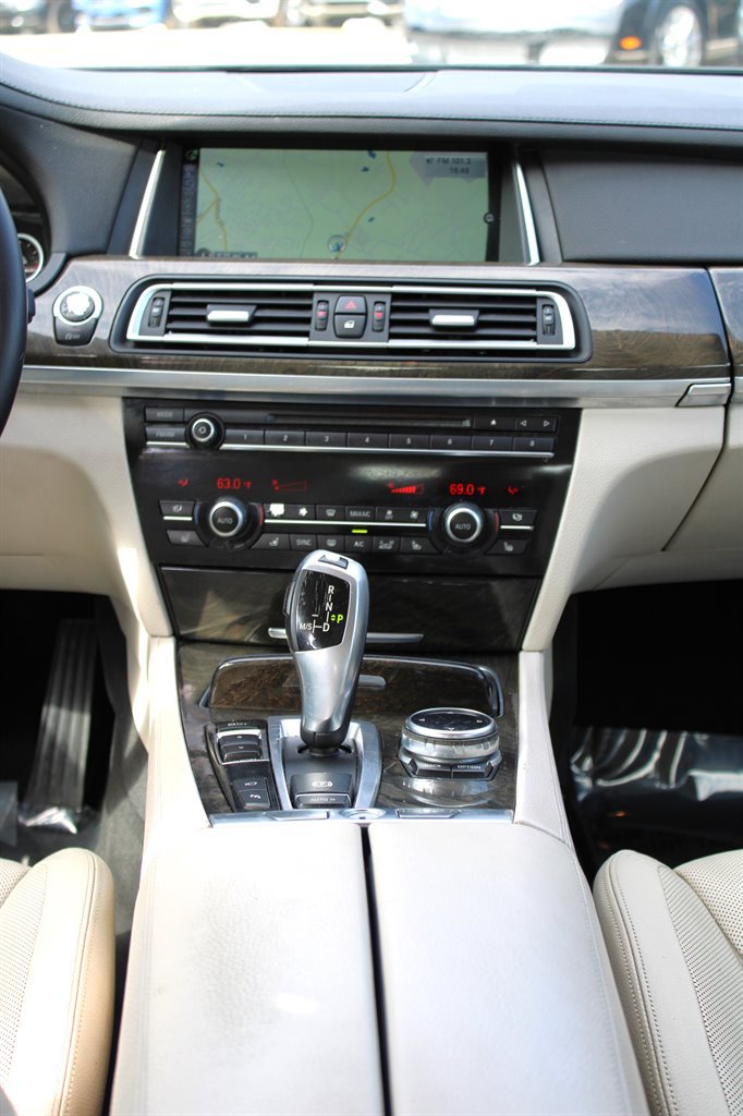 Used 2014 BMW 740Li RWD image 13