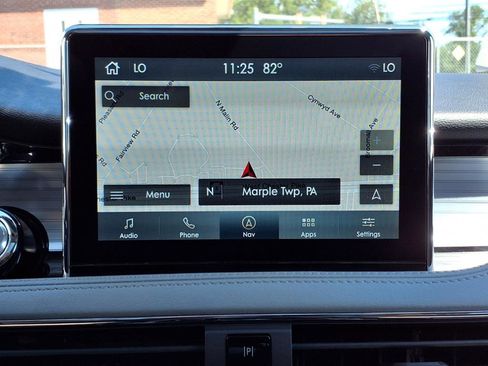 Certified 2022 Lincoln Corsair Reserve w/ Equipment Group 201A image 24