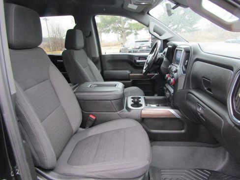 Used 2021 Chevrolet Silverado 1500 RST image 11