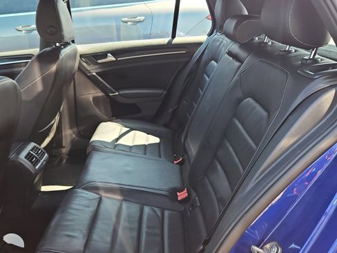 Used 2016 Volkswagen Golf R 4-Door AWD/4WD image 8