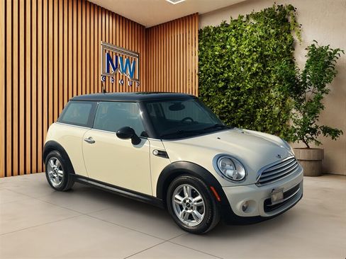 Used 2012 MINI Cooper Hardtop FWD image 1