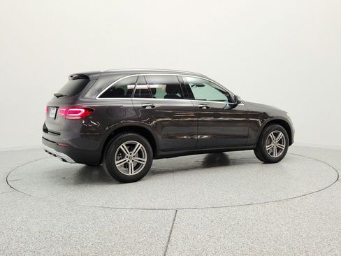 Used 2022 Mercedes-Benz GLC 300 image 5