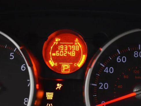 Used 2010 Nissan Rogue S AWD/4WD image 14