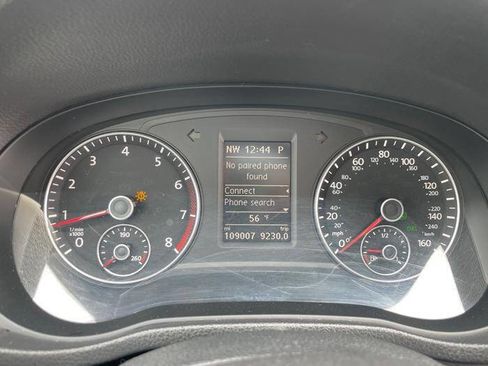 Used 2013 Volkswagen Passat 2.5 SE image 38