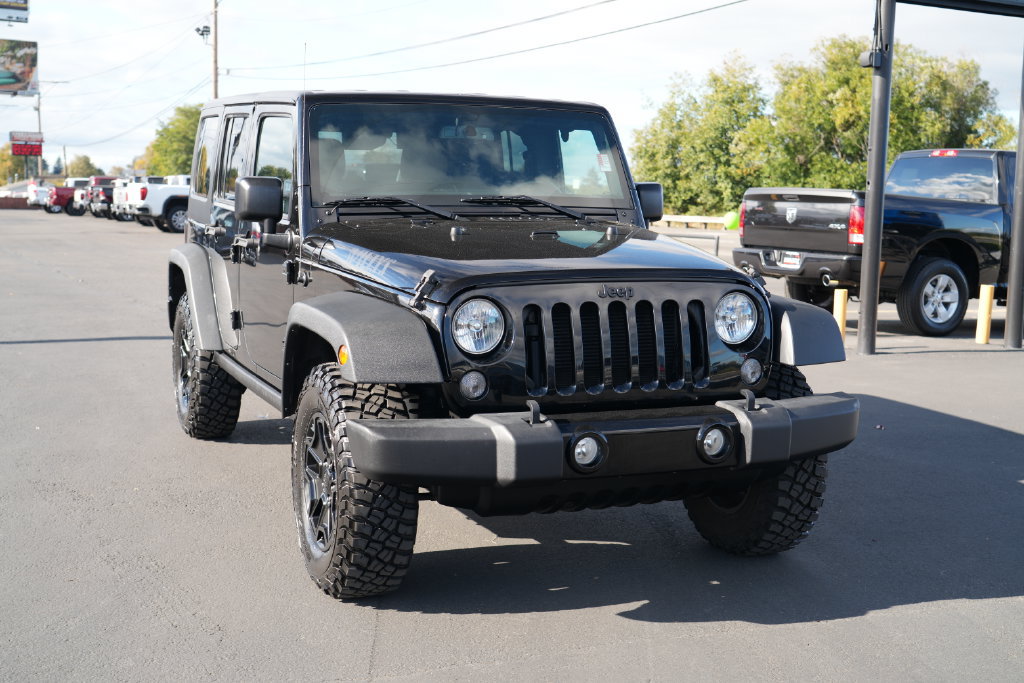 Used 2018 Jeep Wrangler Unlimited Sport AWD/4WD image 2