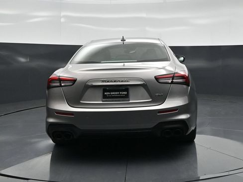 Used 2022 Maserati Ghibli GT RWD image 27