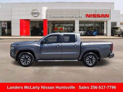 Used 2024 Nissan Frontier SL w/ Technology Package RWD image 8
