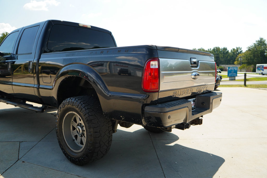 Used 2016 Ford F250 Platinum w/ FX4 Off-Road Package AWD/4WD image 22