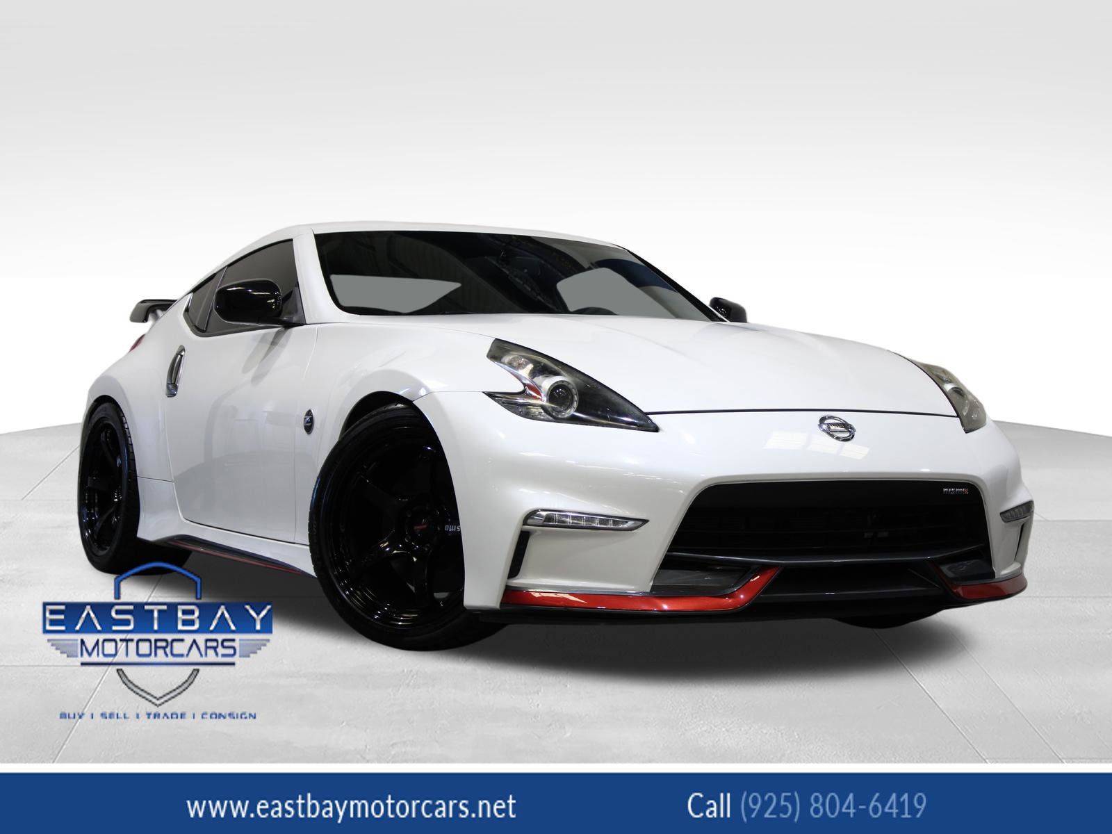 Used 2019 Nissan 370Z NISMO RWD image 1