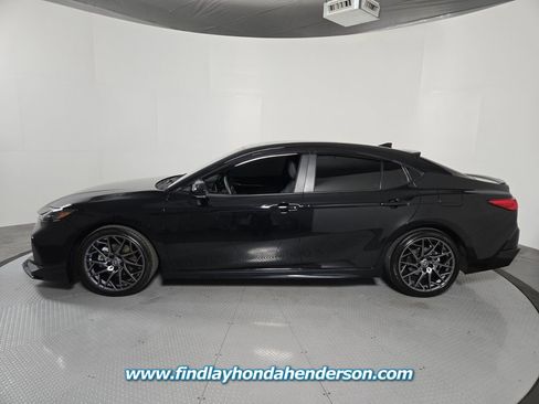 Used 2025 Toyota Camry XSE image 3